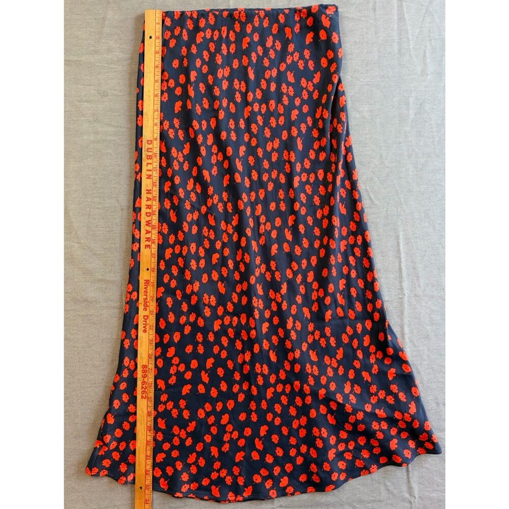 Maeve Anthropologie Women's Skirt Size XS Red Floral Navy Dressy Midi - Picture 2 of 7